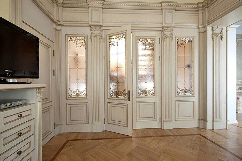 White doors in the interior - Decoration