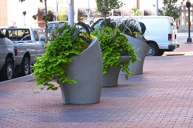 Street flowerpots - photo