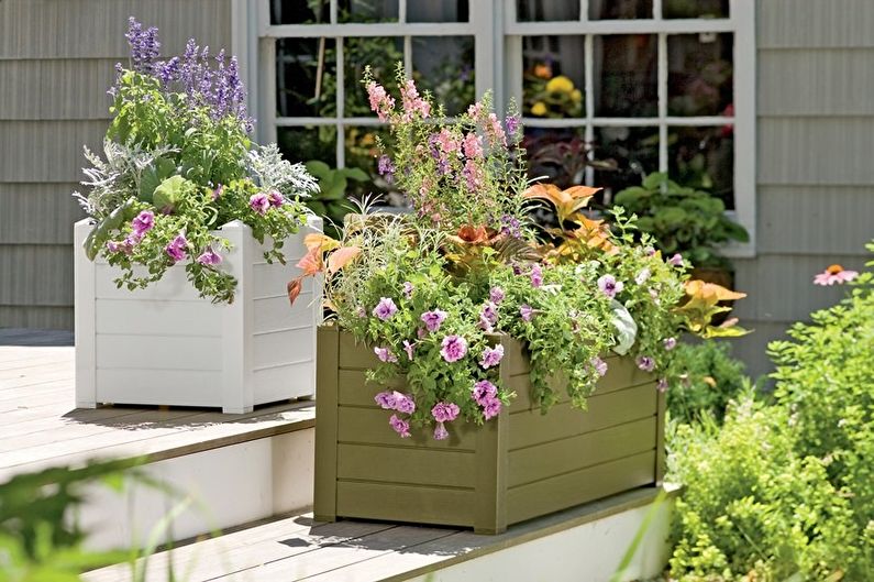 Street flowerpots - photo