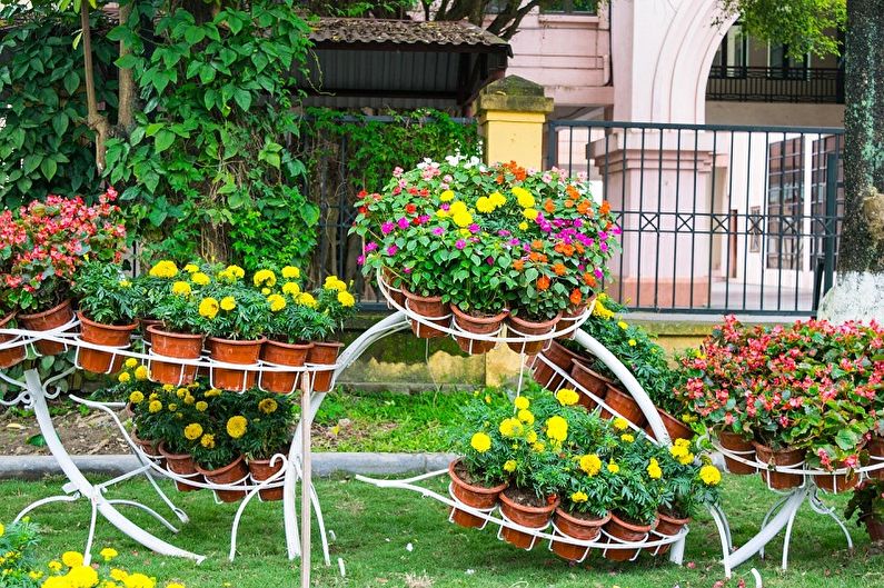 Street flowerpots - photo