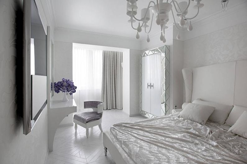 Coiffeuse avec miroir - photo