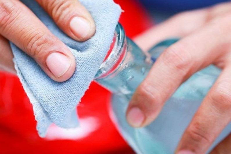 How to clean a ceramic pan from carbon deposits - Alcohol