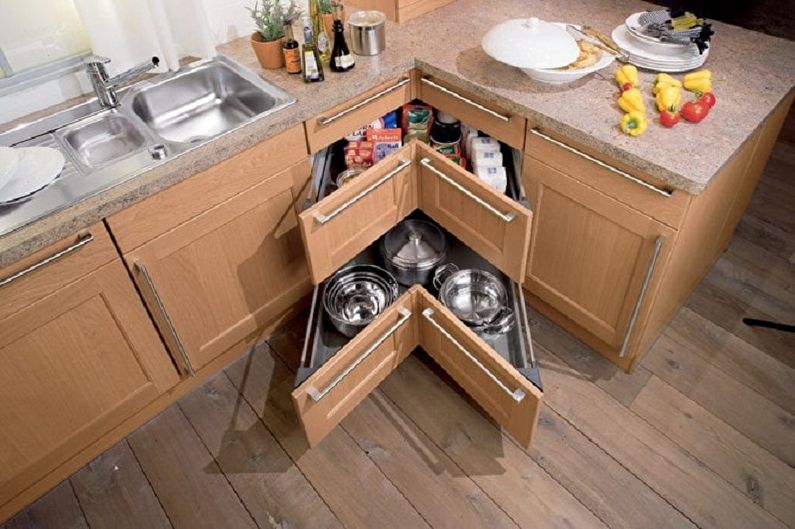 Functionality of a small corner kitchen - Small corner kitchen with unusual solutions