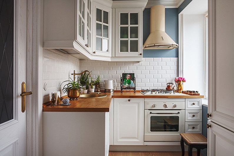 Small corner kitchen - photo ideas