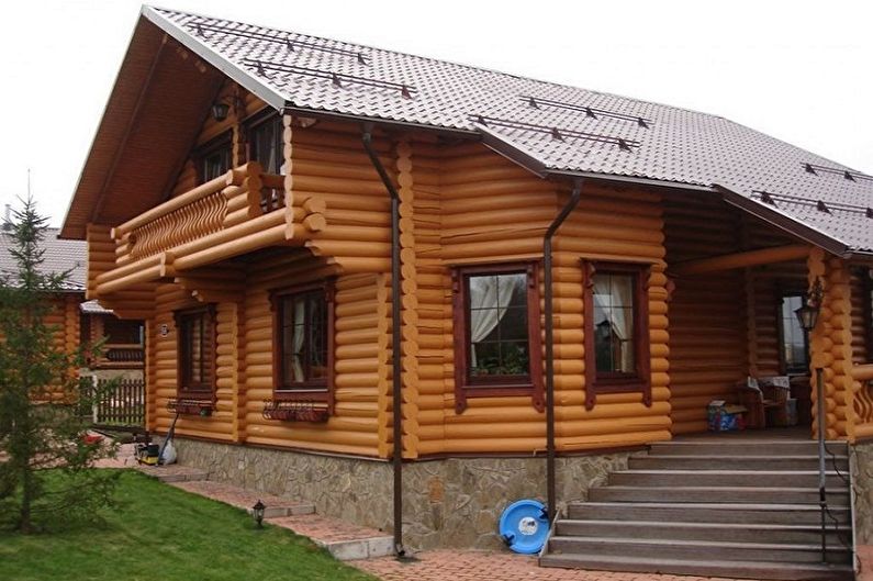 Houses made of logs - photo and projects