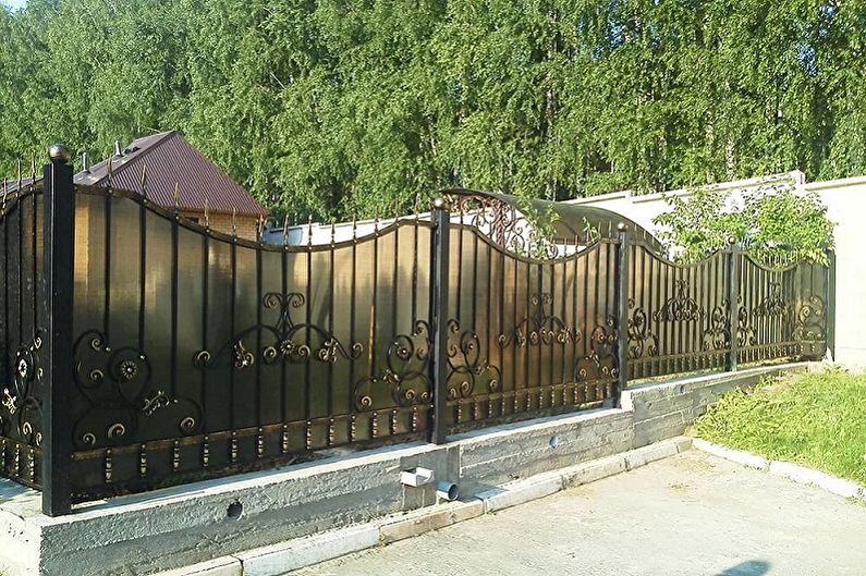 Thiết kế hàng rào giả mạo