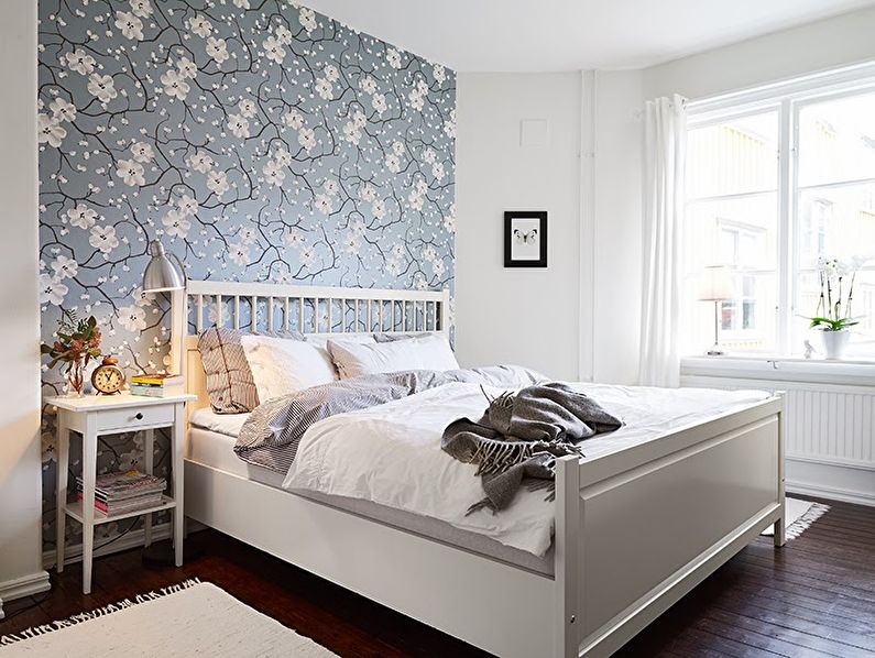 Gray wallpaper for the bedroom