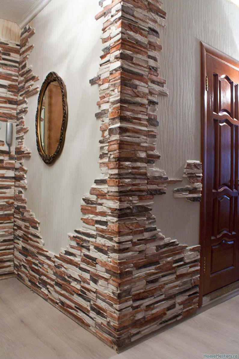 Decorative stone in the interior of the hallway and corridor - photo