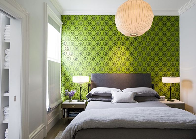 Design of a small bedroom in green colors - photo