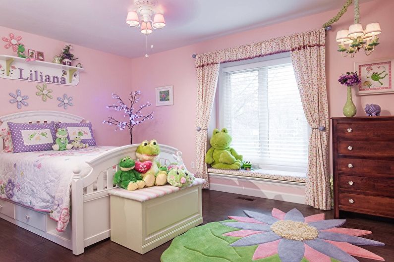 Lilac color in the interior of a children's room - Design photo