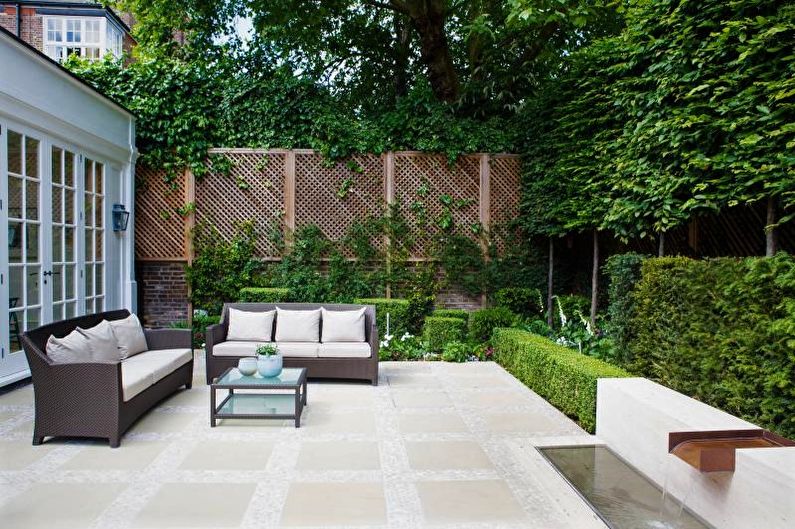 Wooden fences for a private house - photo