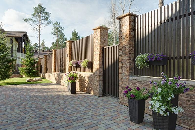 Decor for a fence for a private house - photo