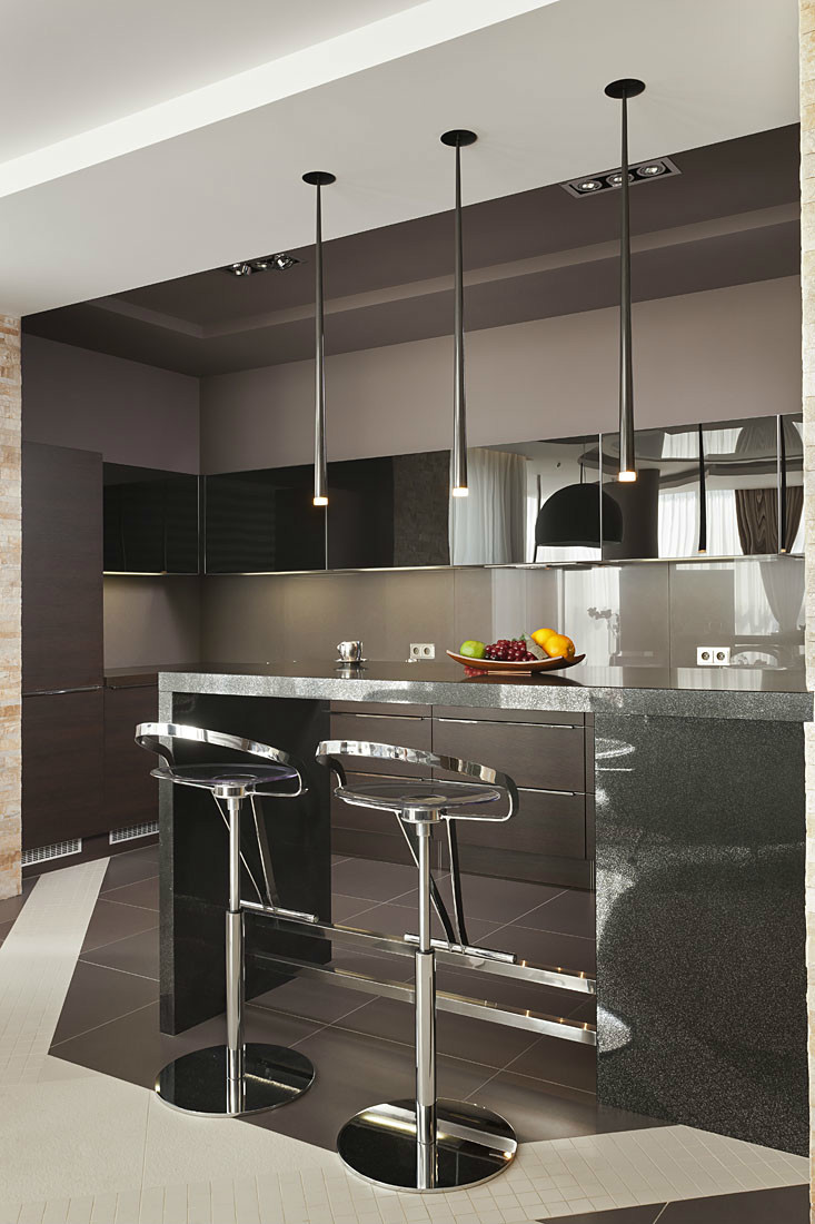 Bachelor apartment: Apartment in Kharkiv - photo 4
