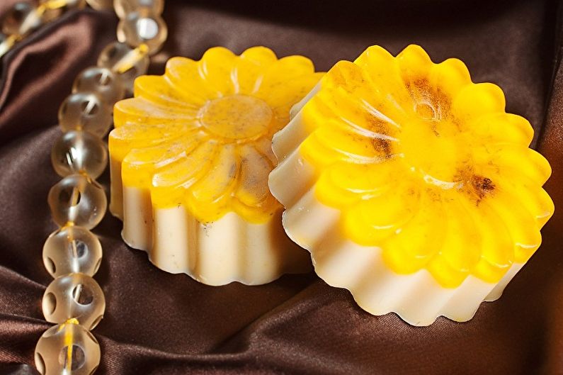 How to cook soap at home - photo