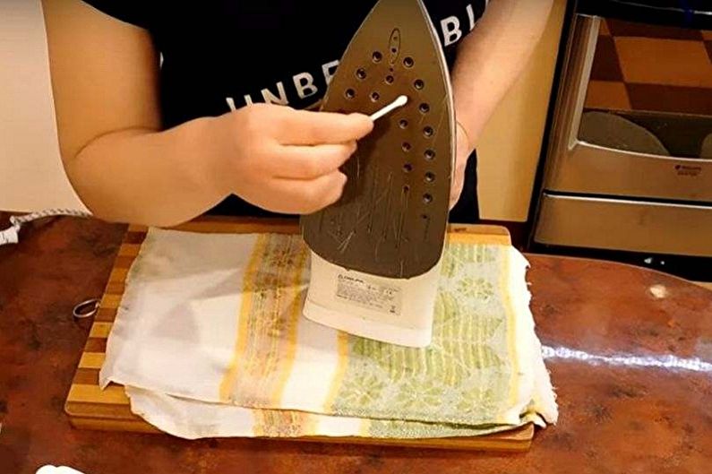 How to Clean Iron from Carbon - Using Vinegar