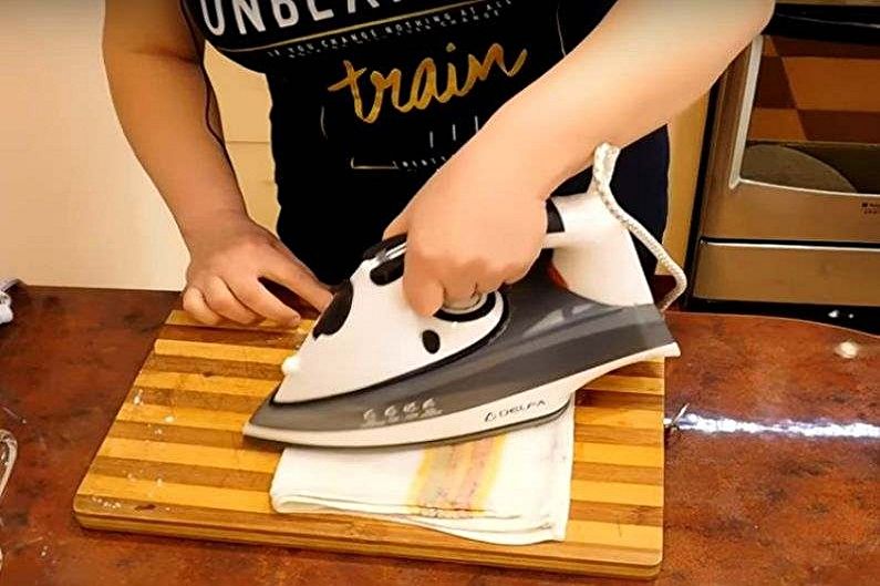How to Clean Iron from Carbon - Using Vinegar