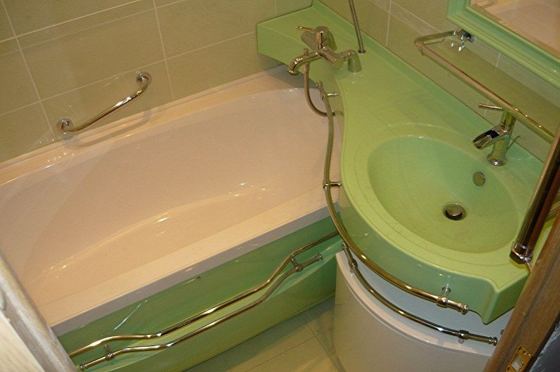 Interior design of a bathroom of 3 sq.m. - Photo