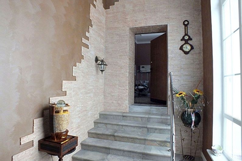 Decorative stone in the interior - photo