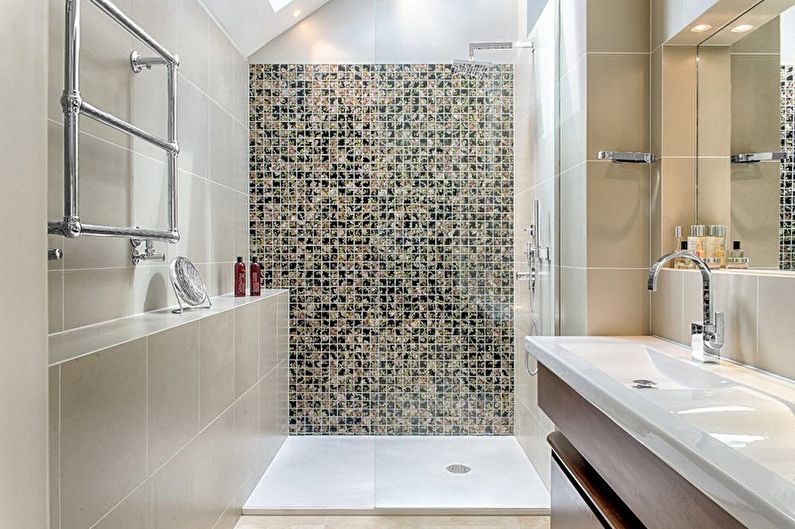 Bathroom design 6 sq.m. - wall decoration