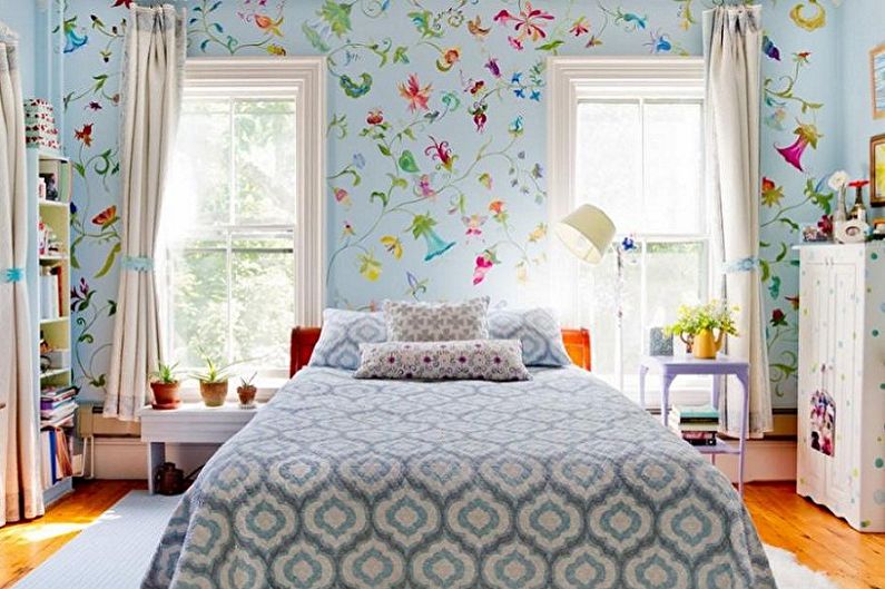 Color wallpaper for the bedroom - photos and ideas