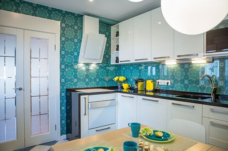 Color wallpaper for the kitchen - photos and ideas