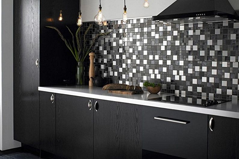 Mosaic kitchen apron - Features of the mosaic, pros and cons