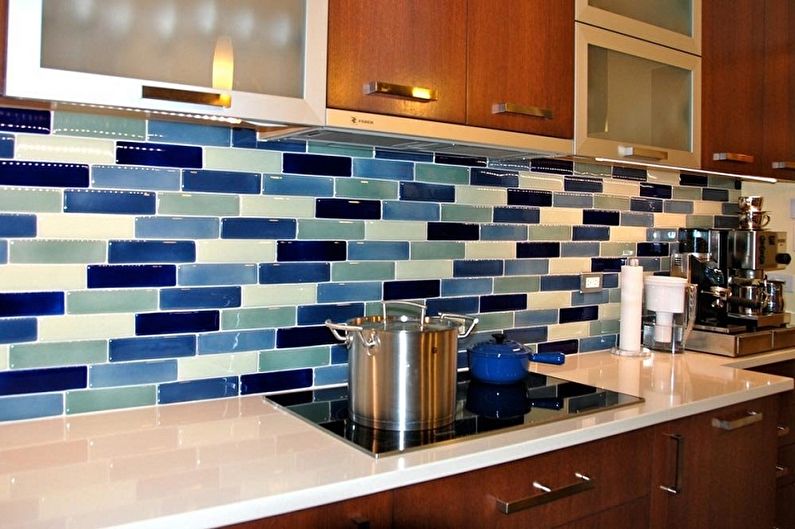 Design an apron for a mosaic kitchen - Choose a color
