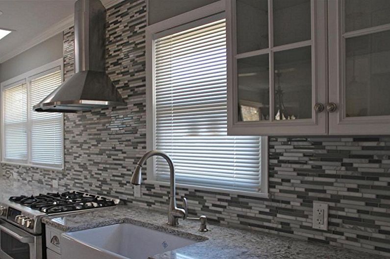 Mosaic kitchen apron - photo