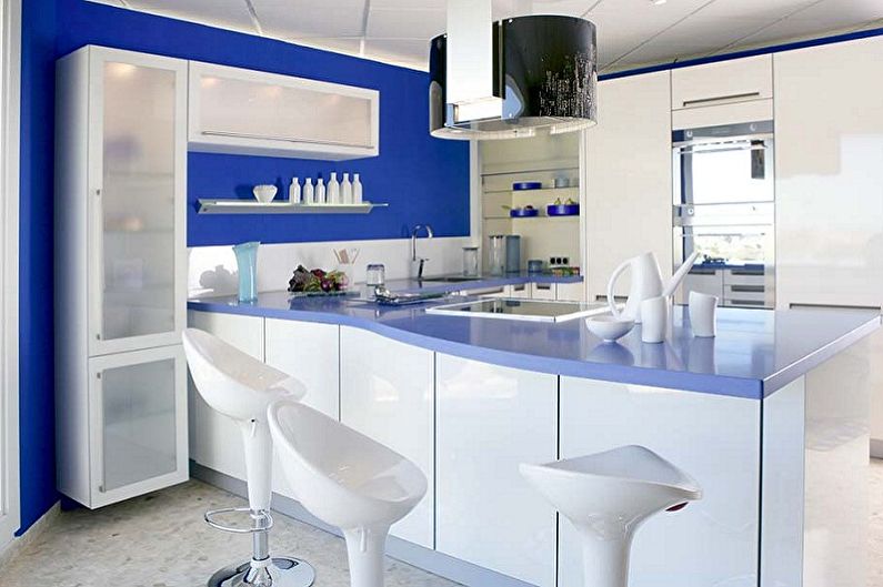 Interior design kitchen in the style of minimalism - photo