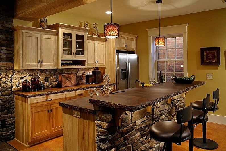 Decorating the working wall in the kitchen - photos and ideas