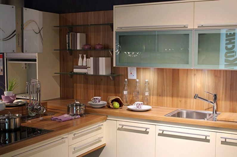 Decorating the working wall in the kitchen - photos and ideas