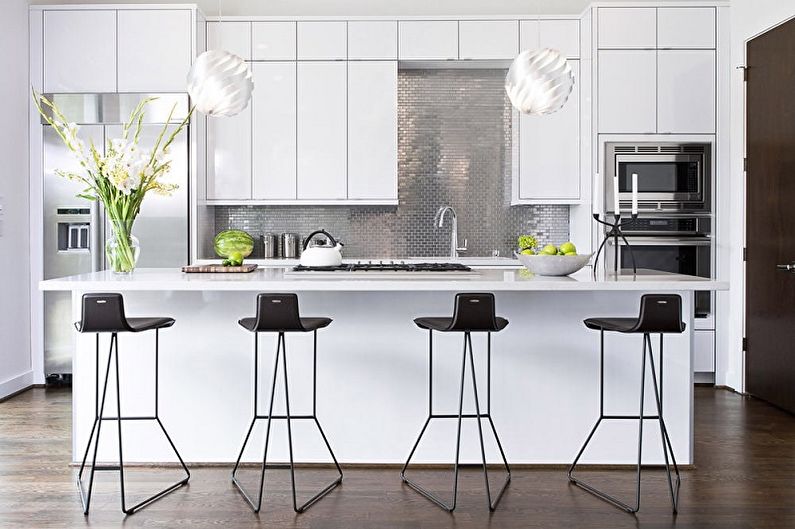 Decorating the working wall in the kitchen - photos and ideas