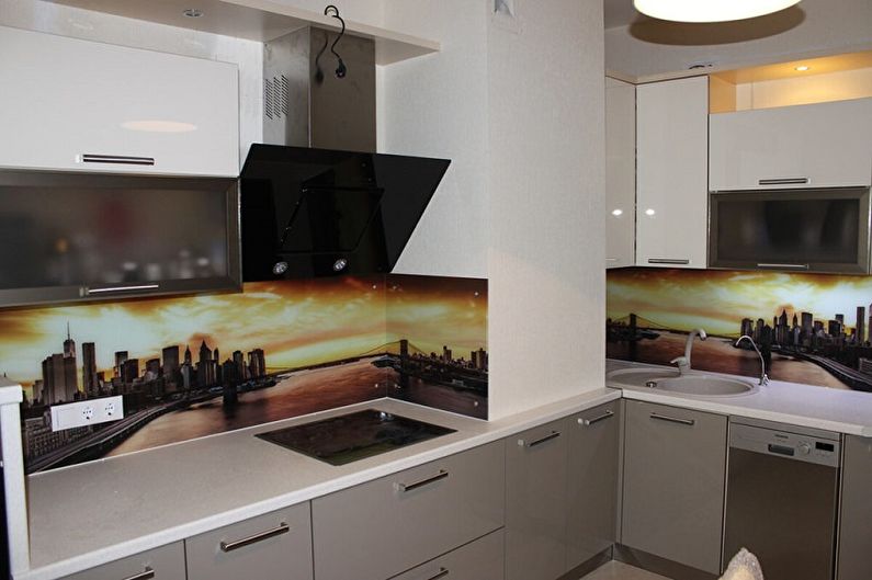 Decorating the working wall in the kitchen - photos and ideas