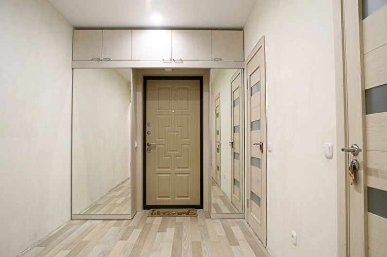 Interior design of a small hallway - photo