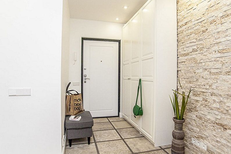 Interior design of a small hallway - photo